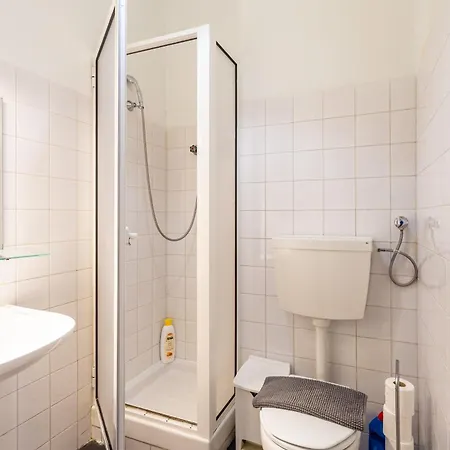 Alfama Typical 2 Bedroom Appartamento *