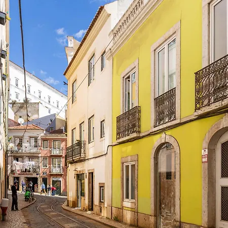 Apartament Alfama Typical 2 Bedroom *