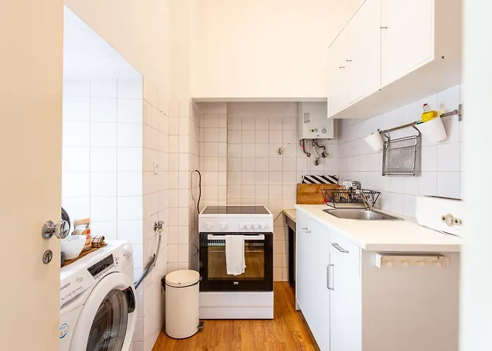 Apartment Alfama Typical 2 Bedroom Lissabon